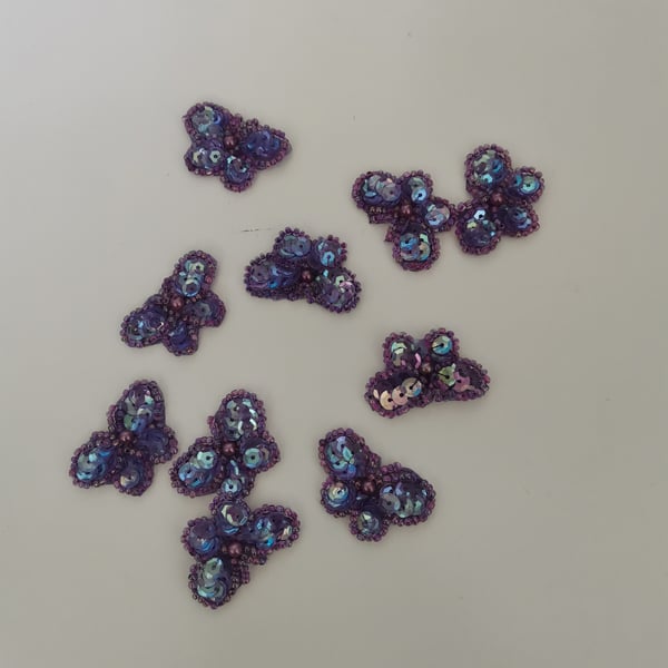 Pack of 10 Lilac Iron On Butterfly Motif, 30mm x 20mm Iron On Motif
