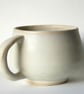 Large contemporary handmade mug with generous handle - Image 6