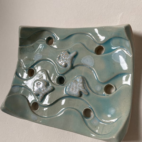 Soap dish rectangular with fish and waves 