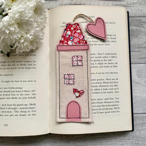Bookmark, tall house bookmark