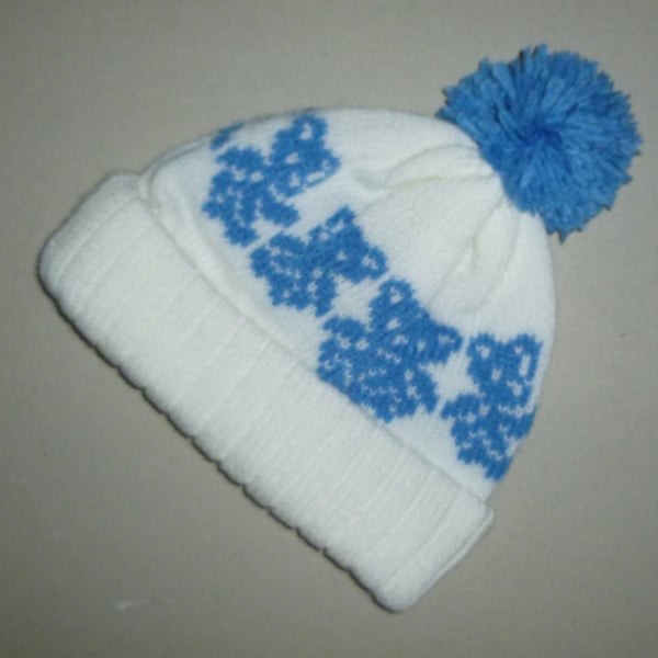 Knitted toddler hat with teddy bears ( ref FA 645 K6 )