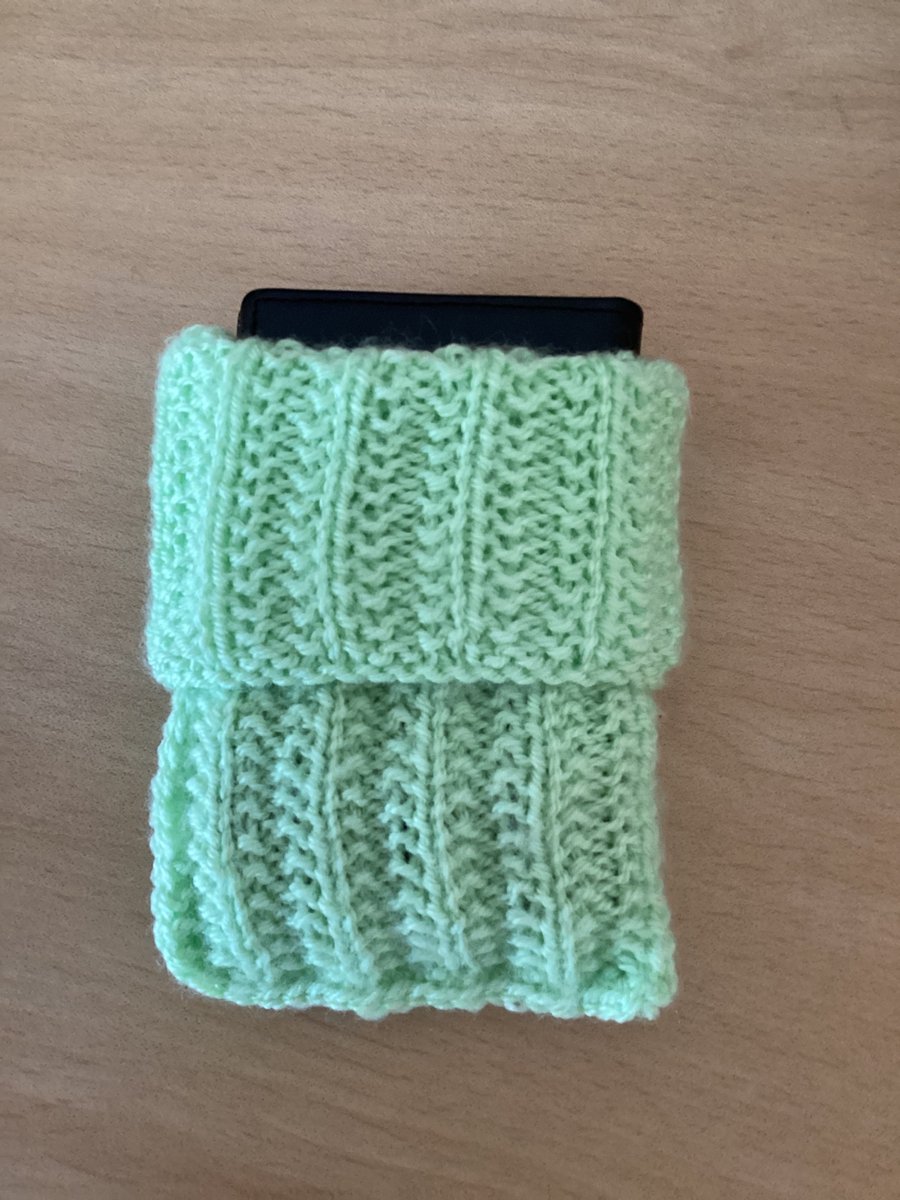 MOBILE PHONE SLEEVE 8x3.5"or 20x9cm HAND KNITTED IN GREEN YARN