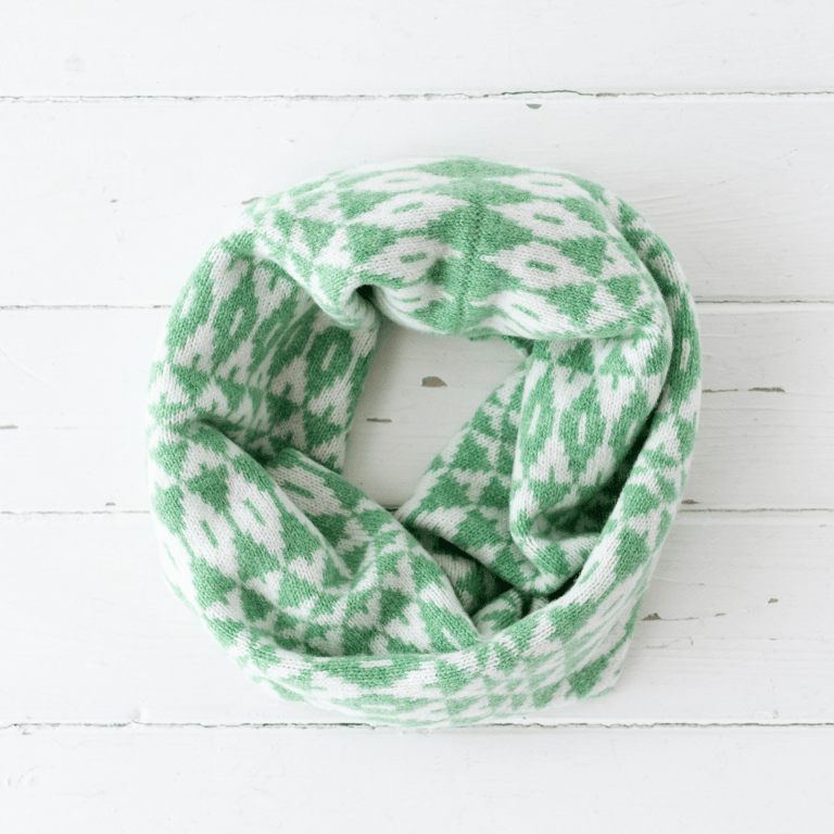 Summer Seconds Mirror cowl - springtime and white