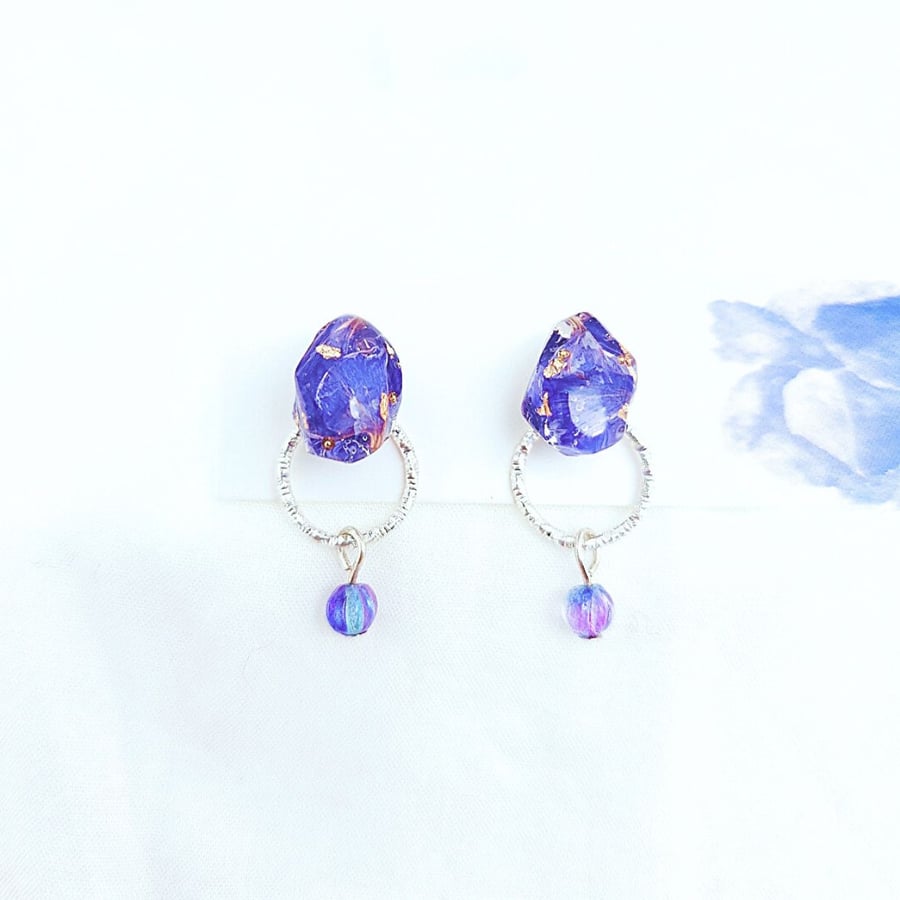 Dried flowers two way wear earrings Floral resin earrings