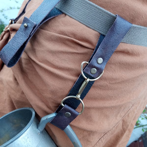 Leather cup mug holder holster renaissance larp steampunk gothic cowgirl boy 