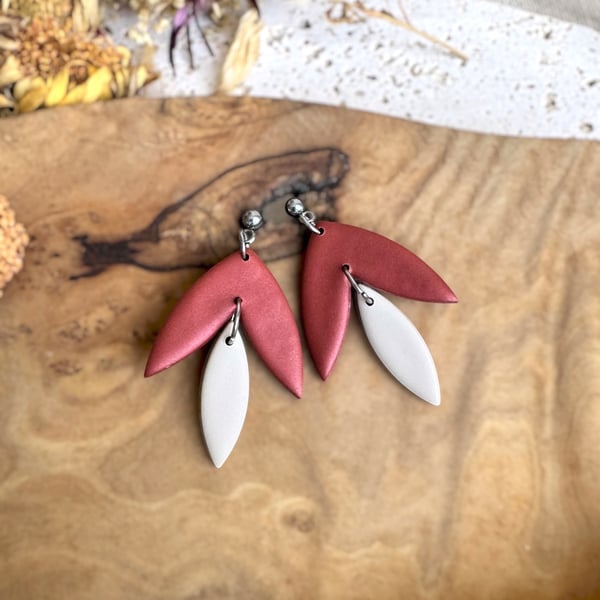 Autumn Bronze Copper & Cream Petal Polymer clay Earrings