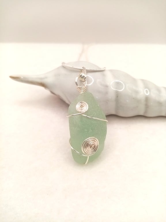 Wire Wrapped Sea Glass Necklace, Chunky Necklace, Handmade Necklace