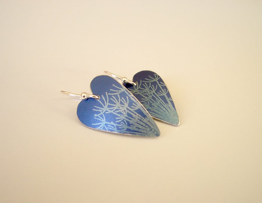 Heart earrings in blue with silver dandelion seed print