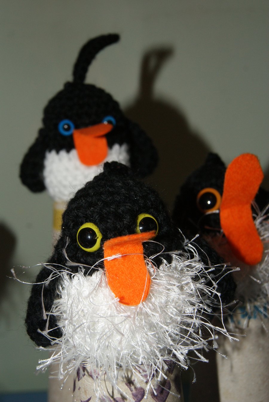 PDF Pattern for Crochet Robin-Penguin Baubel