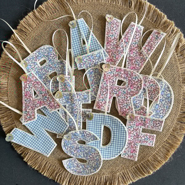 Hanging Initial