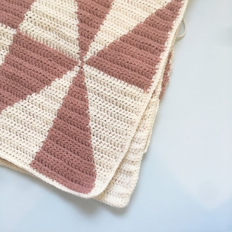 Crochet Baby Blanket - Geometric Triangles Pink