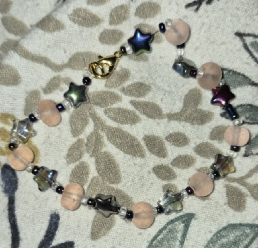 Handmade Beaded Bracelet with Star Beads – Pastel and Iridescent Jewellery – One