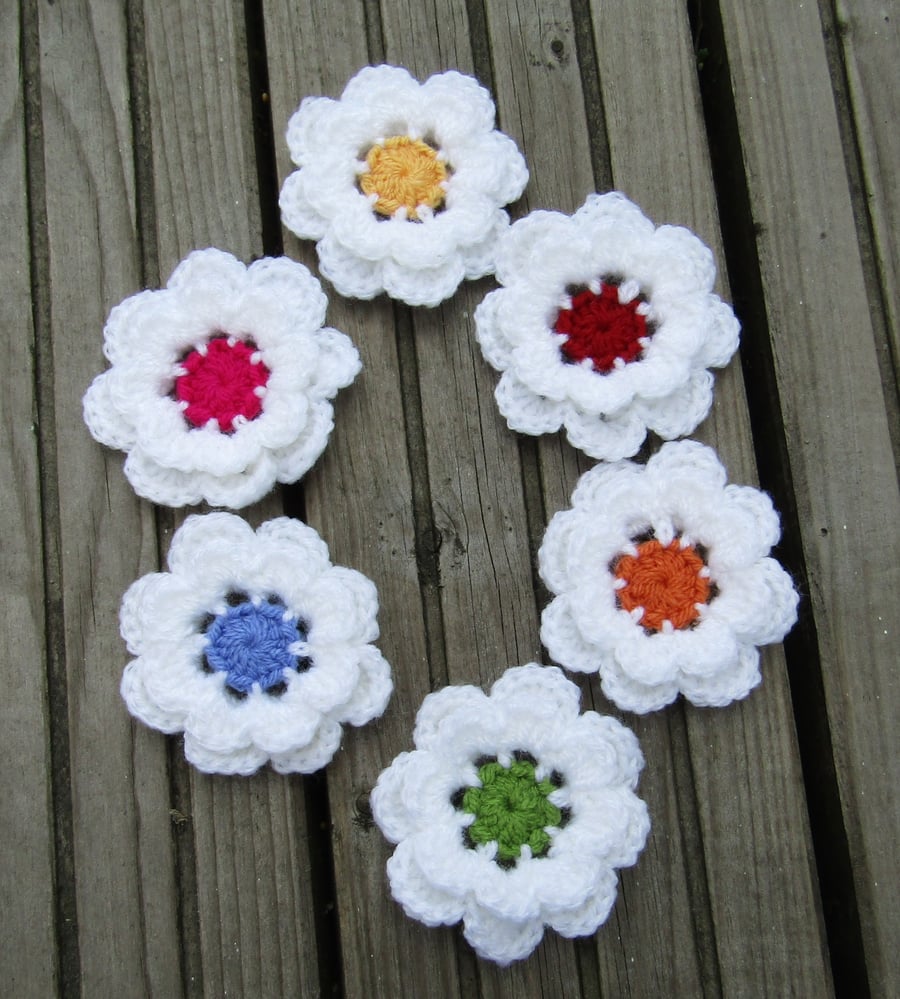 Crochet flowers x 6