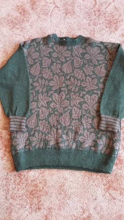 Green Autumn Leaves Jumper
