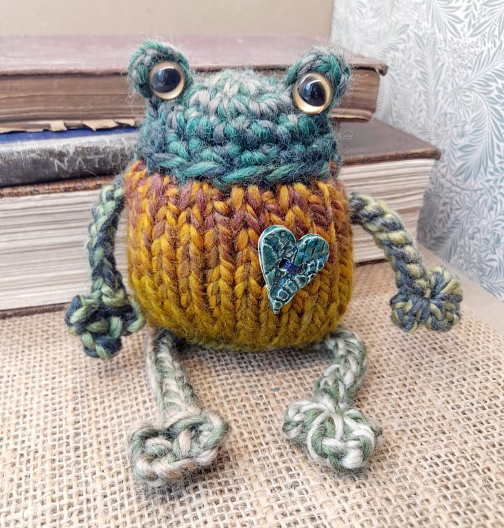Handmade Knitted Frog Mouse – One of a Kind Frog Ornament Whimsical Gift