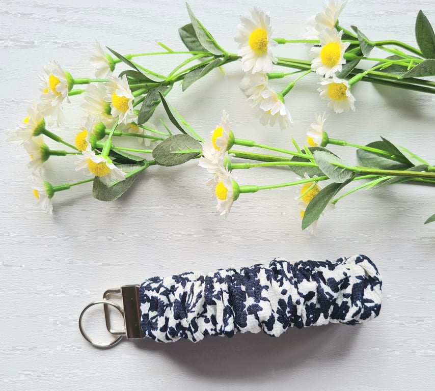 Wristlet Keychain, Navy and White Scrunchie Style Soft Cotton Fabric Key Fob