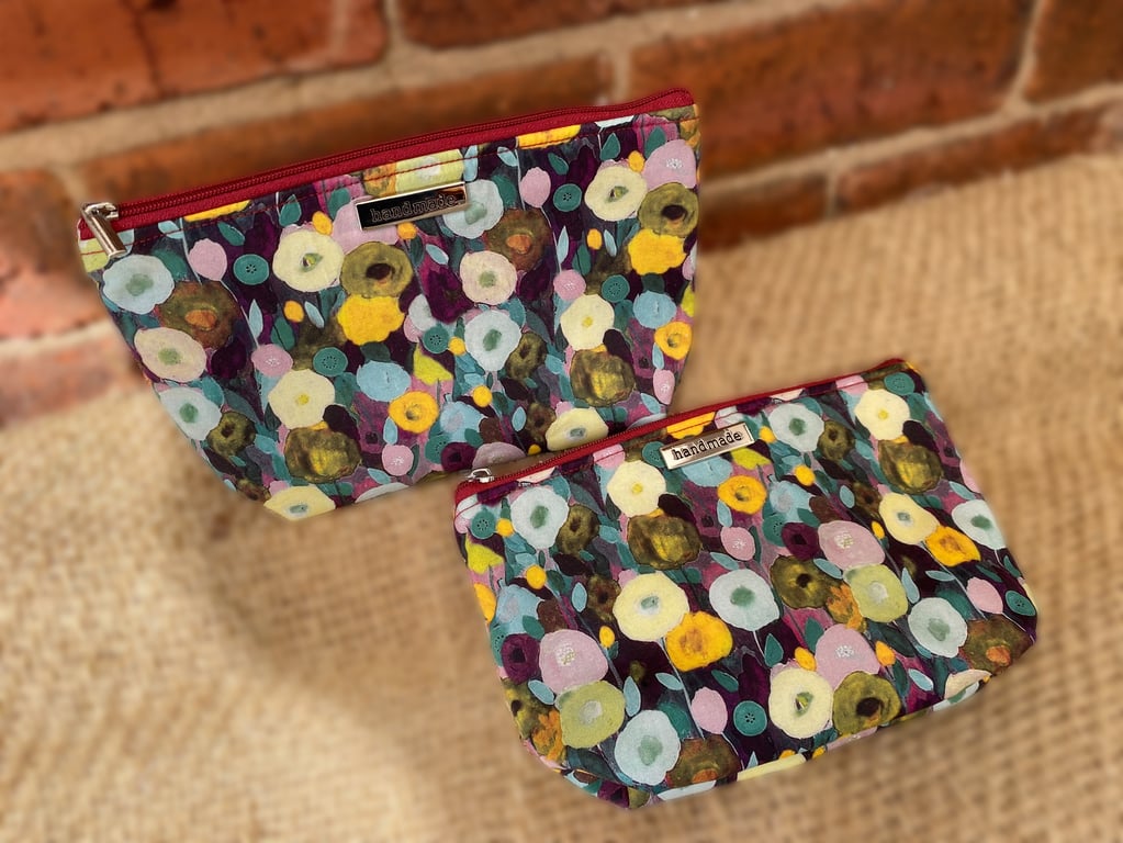 Floral zip pouch