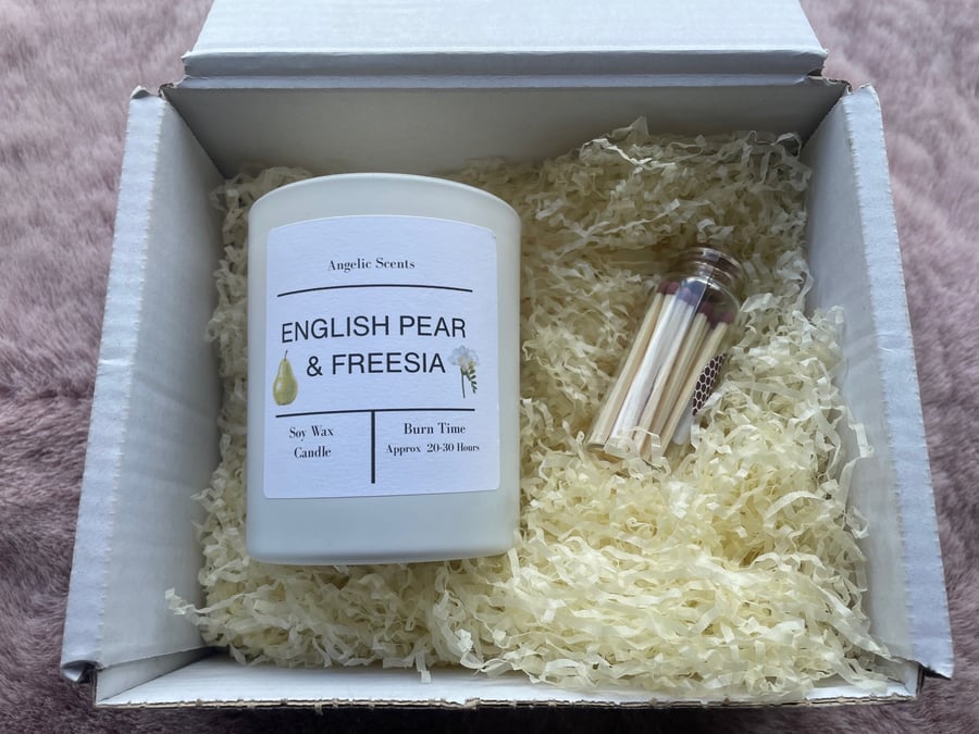 English Pear and Freesia Soy Wax Candle