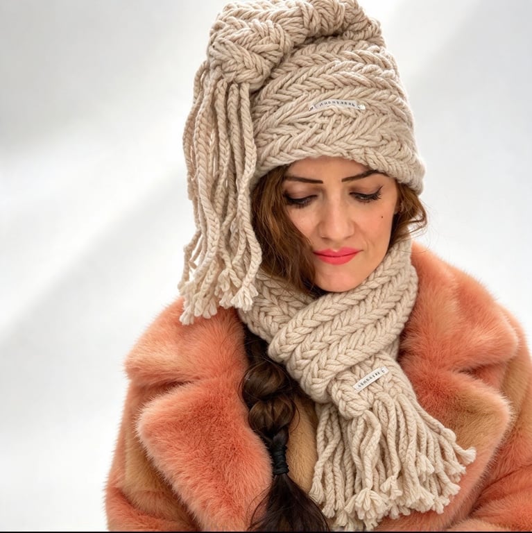 Oatmeal Chunky Knit Hat and Scarf Set - Handmade Plaited Beanie and Scarf 