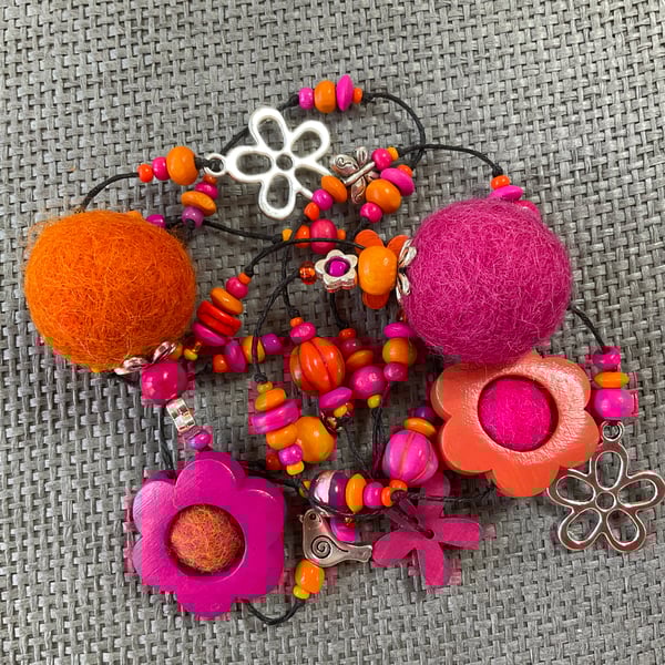 “Pink and Orange 2” lariat necklace