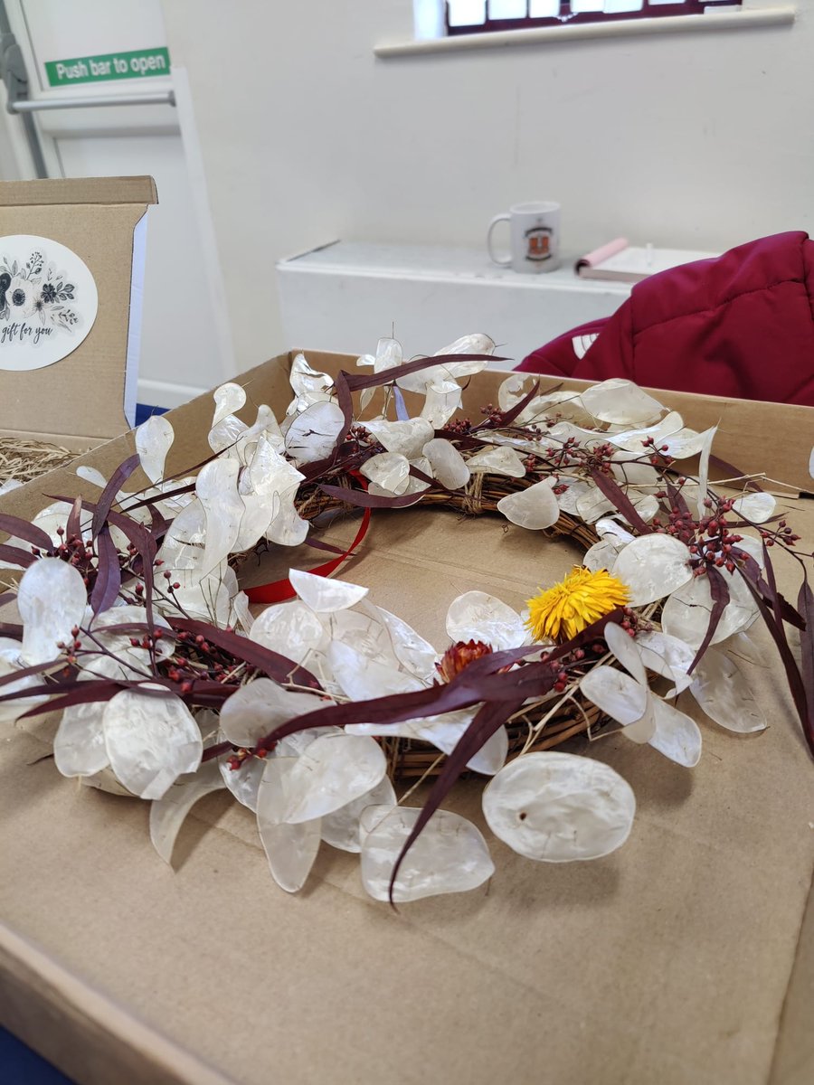 Rustic hand made dried honesty flower wreath
