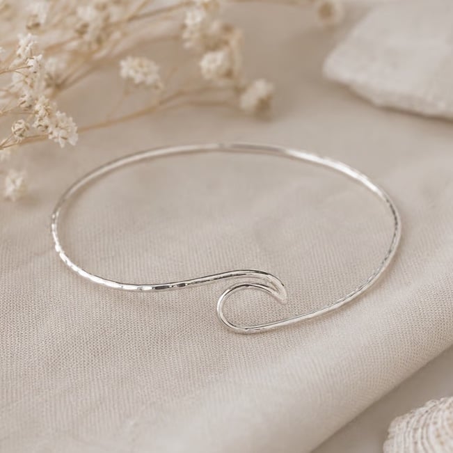 Coastal Wave Silver Bangle