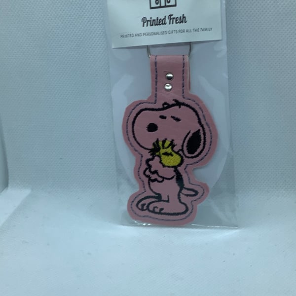 Embroidered Faux Leather  Snoopy   key ring