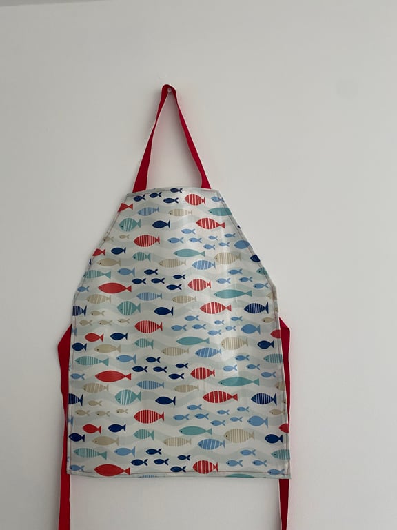 Children's Fish Apron (029)