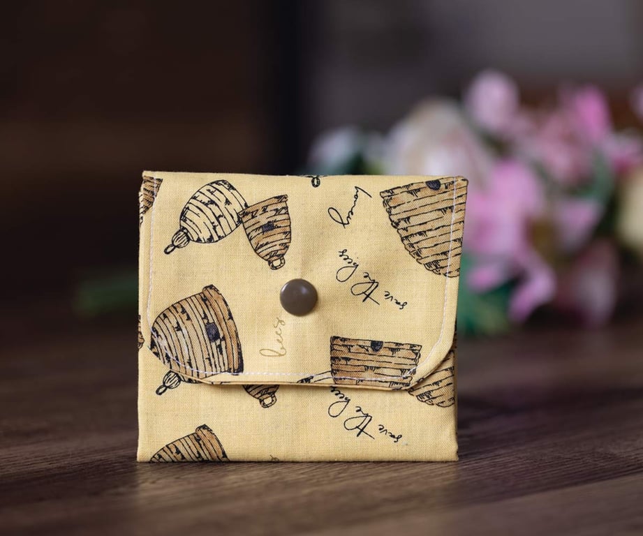 Handmade Coin Purse, Wallet Card Holder, Mini Wallet-Bee Hive Design-CP06