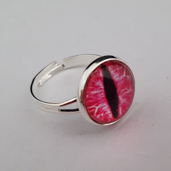 Dragon eye ring - pink 