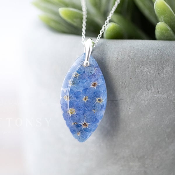 Forget Me Nots Necklace Ellipse Pressed Flower Necklace Gifts For Her Memorial N