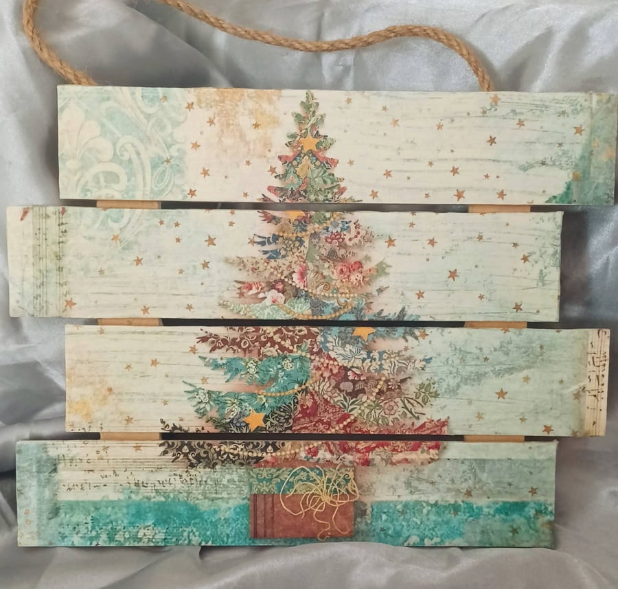 Decorative Wooden Christmas Tree Collage Hanging
