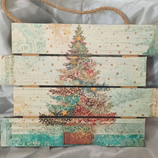 Decorative Wooden Christmas Tree Collage Hanging