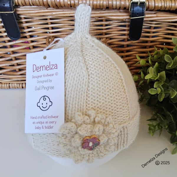 Hand Knitted Luxury Pure 'Baby Alpace'  Baby  Pixie Hat  0-6 months