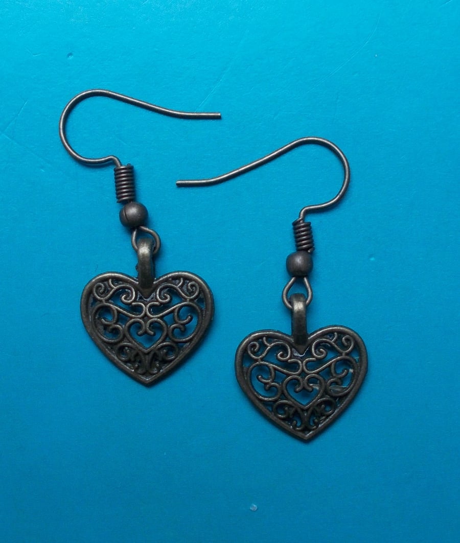 Antique Gold Style Filigree Heart Earrings