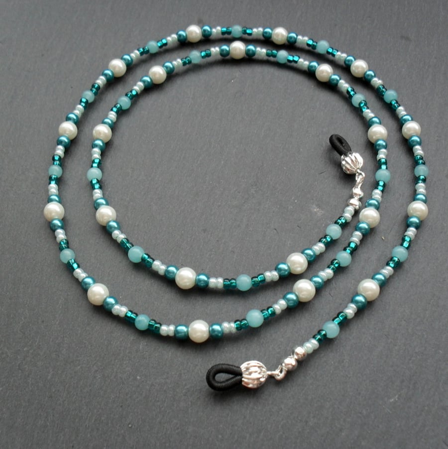 White and Teal Spectacle Chain