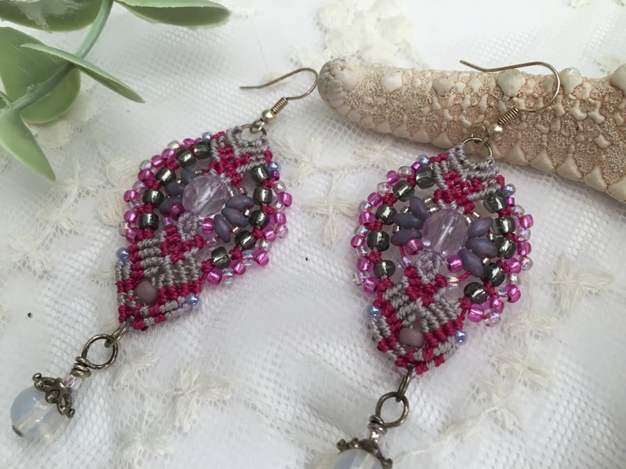 Earrings Dangle Macrame earrings, Bohemian, Holiday earrings, beach