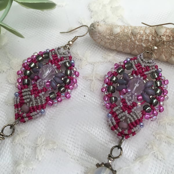 Earrings Dangle Macrame earrings, Bohemian, Holiday earrings, beach