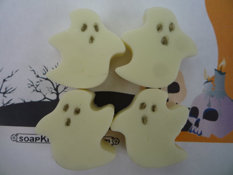 glo in the dark halloween ghost novelty soaps x 4