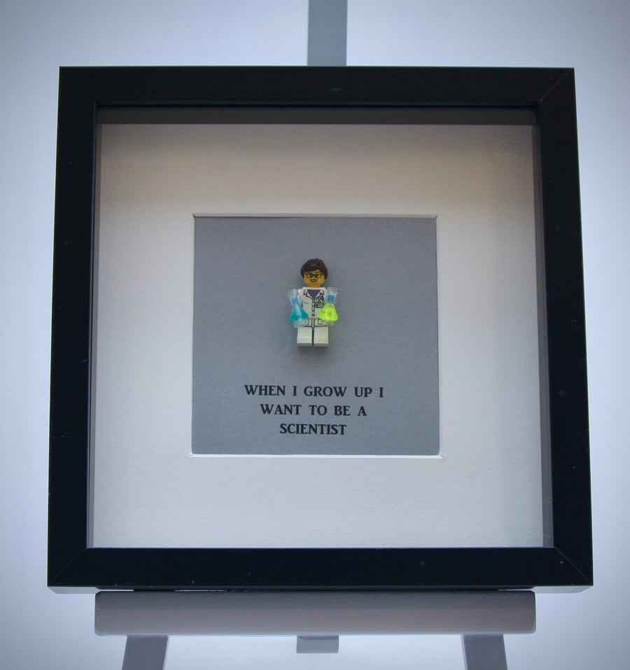 When I grow up I want to be A Scientist  mini Figure frame.
