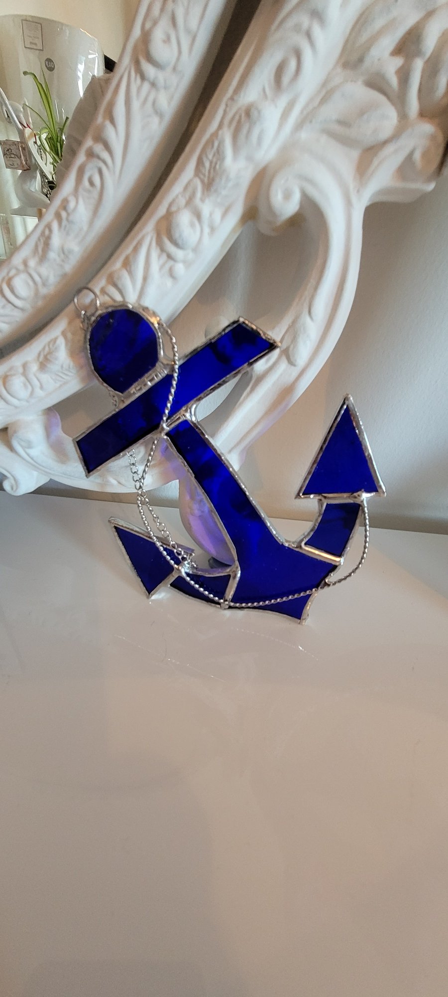 Stained glass anchor 