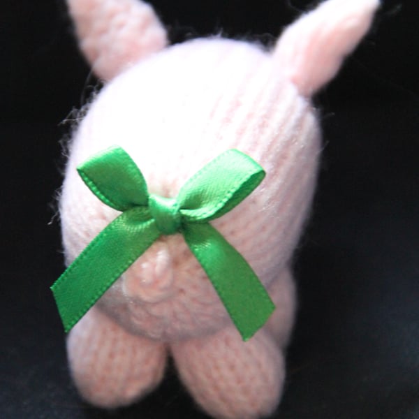 Bow Bottomed Piglet - Green