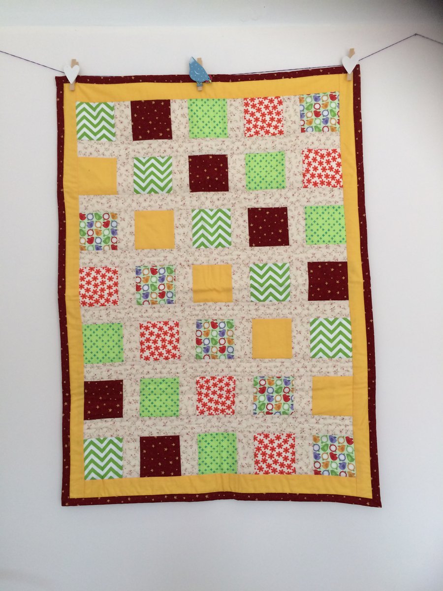 Patchwork Cot quilt. Hopscotch design. Cotton and soft bamboo.
