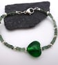 green lampwork glass heart and apatite gemstone bracelet - Image 2