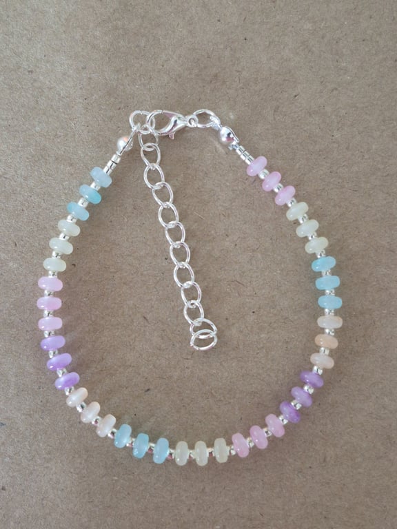 Mixed Colour Frosted Glass Rondelle Bead Bracelet 