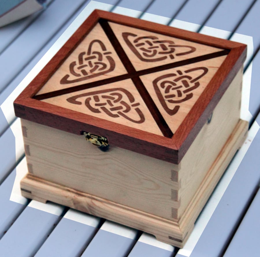 Celtic Knot jewellery box