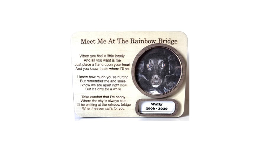 Handmade Pet memorial free standing plaque - Photo frame for Cats or Dogs