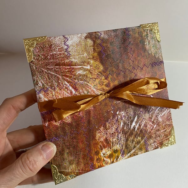 Hand crafted concertina sketchbook. Handmade Leporello folding notebook. 