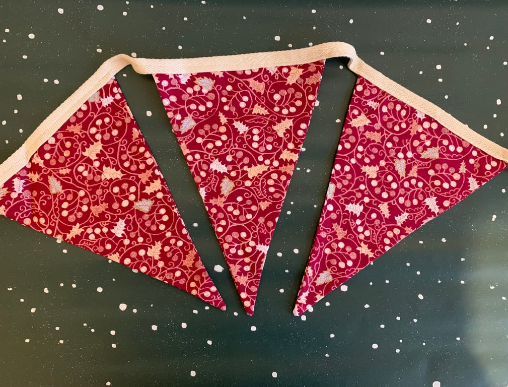 The Holly and The Ivy bunting 