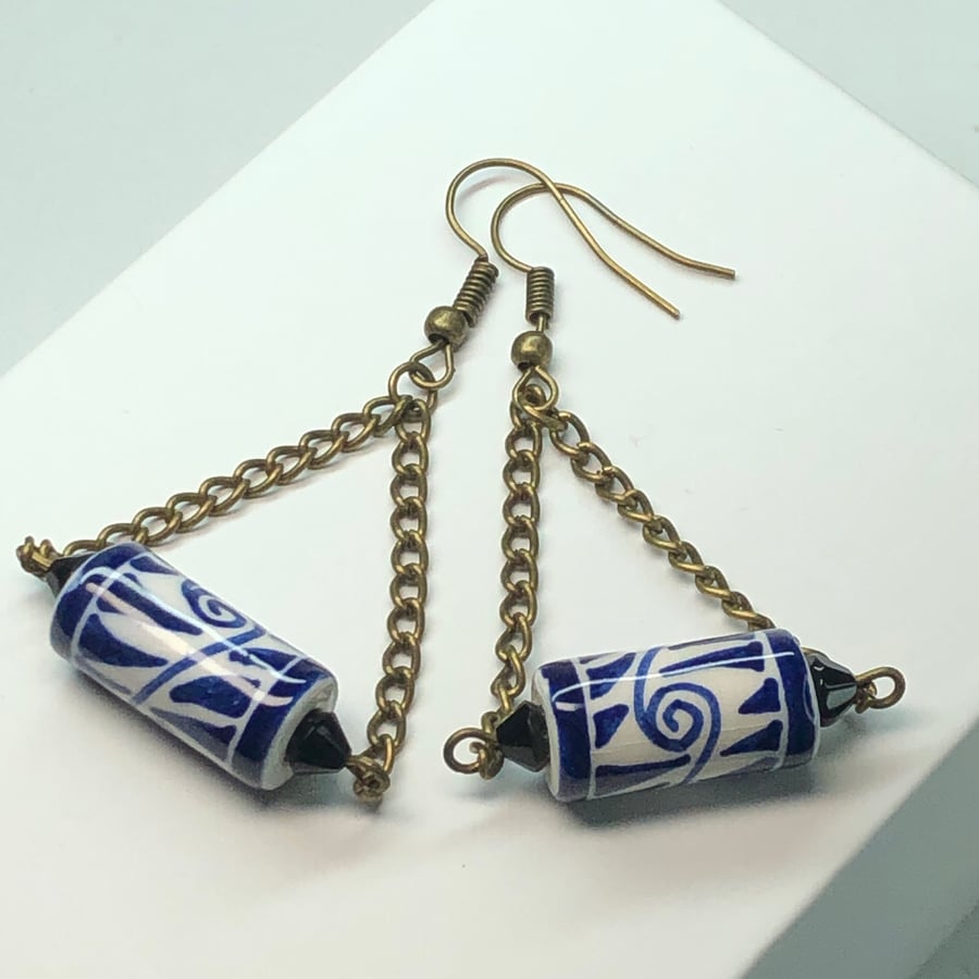 Delft blue porcelain earrings on bronze hooks